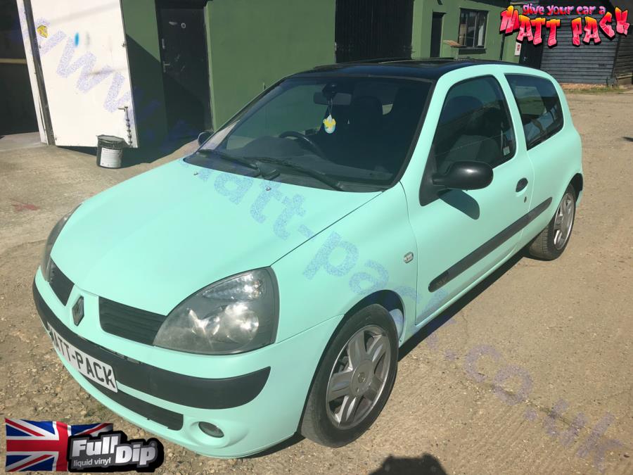 clio dipped by trainees at the matt-pack one day course learning to dipyourcar