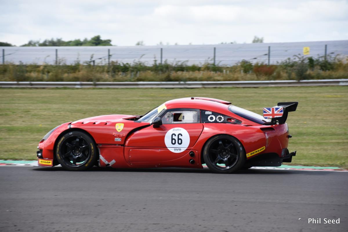 TVR Sagaris GTF Race Car Pics